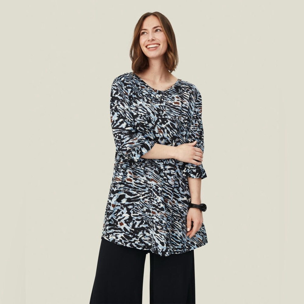 MASAI Women's Black and White Patterned Top NWT oversized M